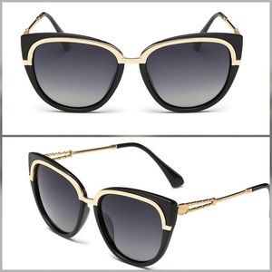 ✨JUST IN✨ Oversized Sunglasses 🕶